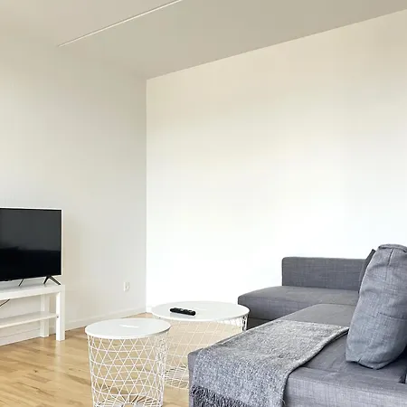 Three-bedroom Located In Vejle, * וייל